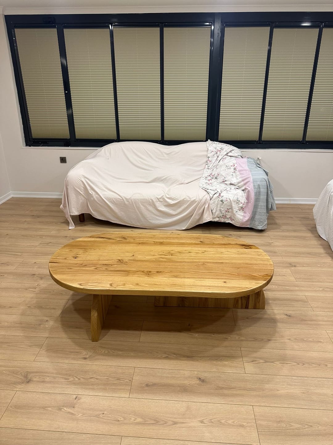Customer photo review of Ahşap Orta Sehpa - Japandi Stili Kestane Bohem Sehpa