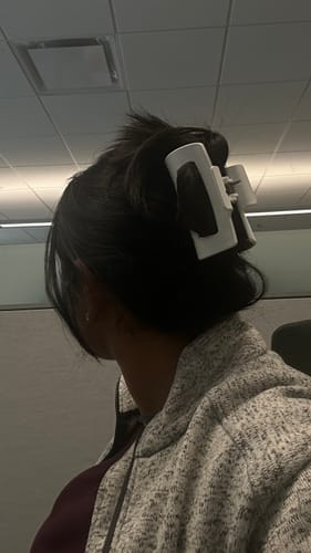 Customer photo review of cloud clip