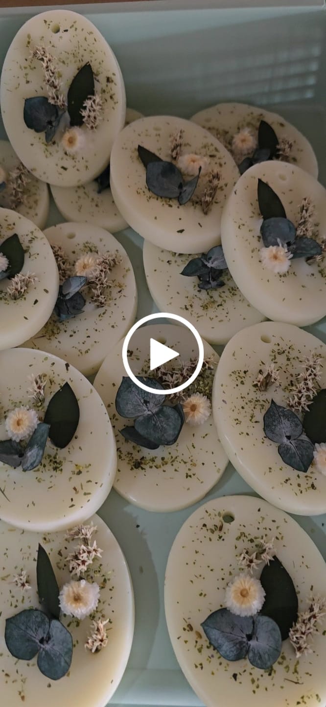 Customer video review of Fragancia FLEURS DU VENT