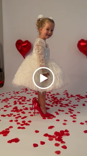 Customer video review of Cute Baby Girl Christmas Dress Toddler Pageant First Communion Princess Dress