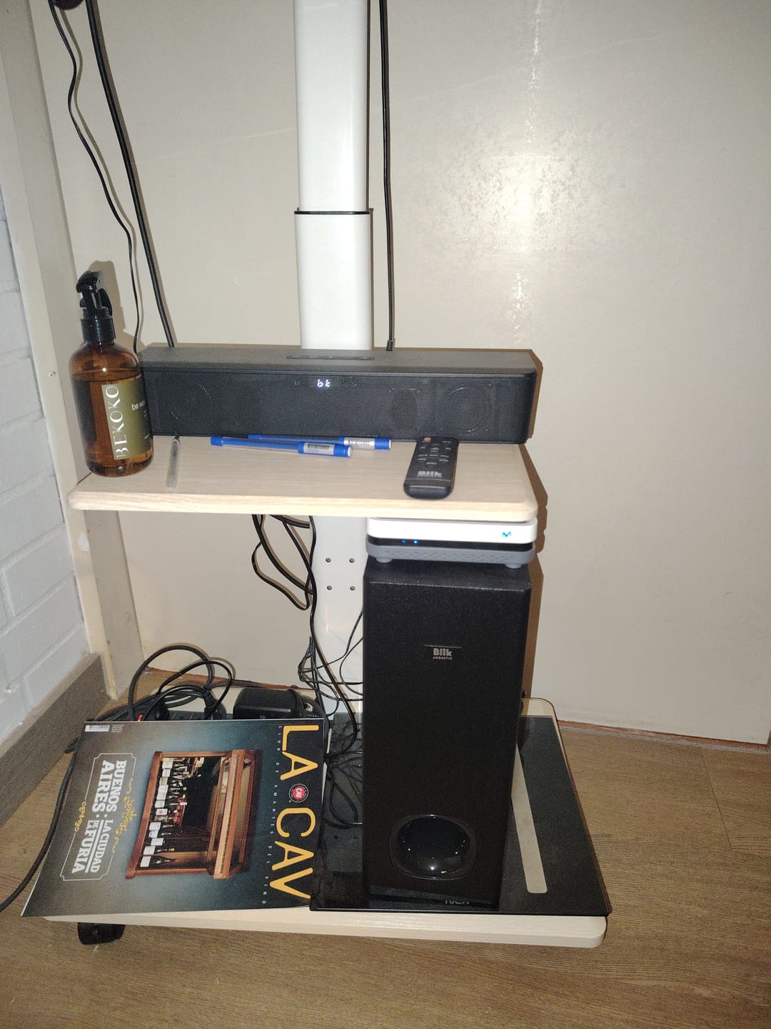 Customer photo review of Barra De Sonido Soundbar Blik Surreal80 80W