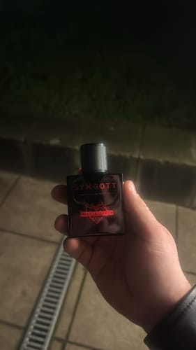 Customer photo review of Syxgott Pheromon Parfum - 50ml