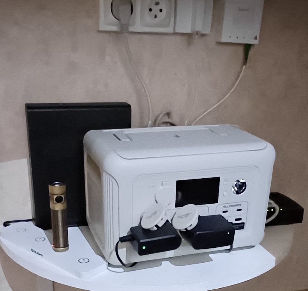 Customer photo review of ALLPOWERS R600 Portable Power Station 600W 299Wh LiFeP04 Battery