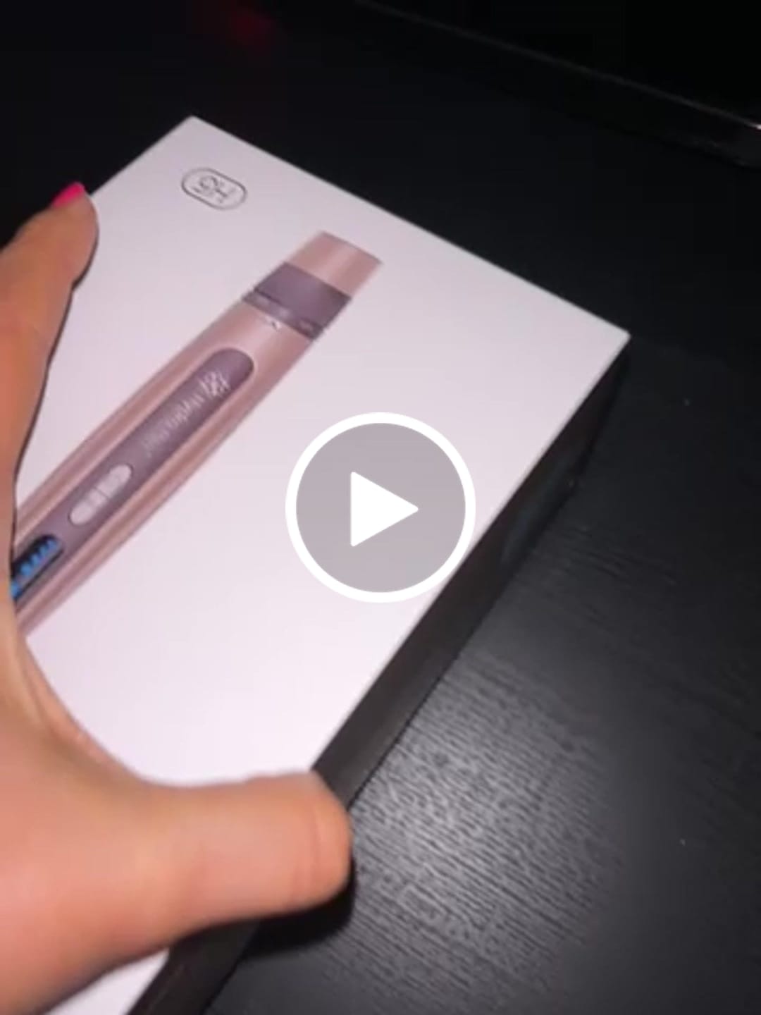 Customer video review of Dr. Pen Hydra H5 Microneedling BB Glow Pen – Microcurrent & Serum Infusion for Professional & Home Use