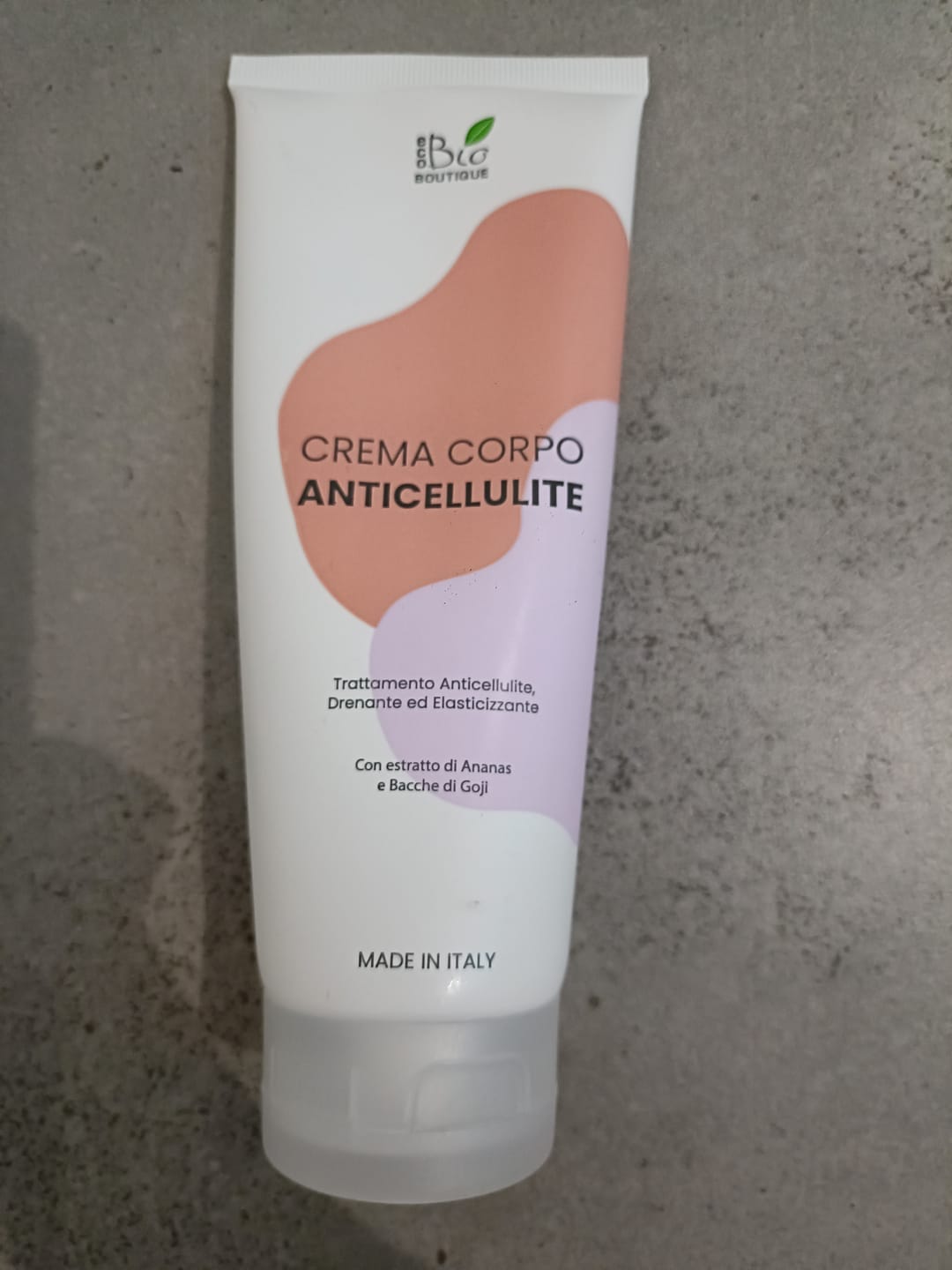 Customer photo review of Crema Corpo Anticellulite