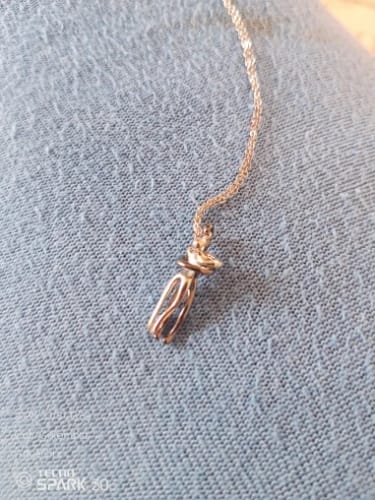 Customer photo review of Collar Abrazo Eterno