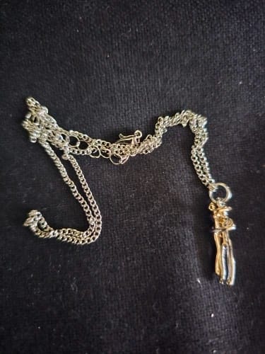 Customer photo review of Collar Abrazo Eterno