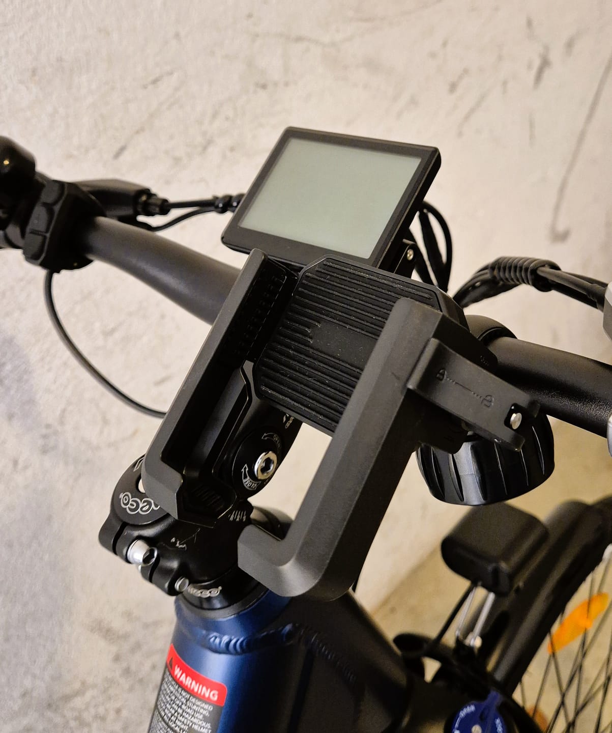 Customer photo review of Rotatable Phone Mount for Bike