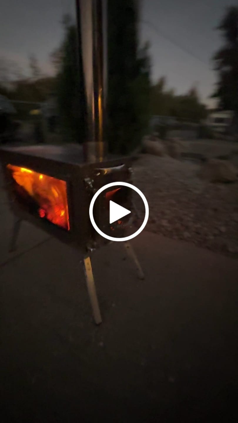 Customer video review of Medium Wood Stove With Fire-Resistant Glass "Caminus M"