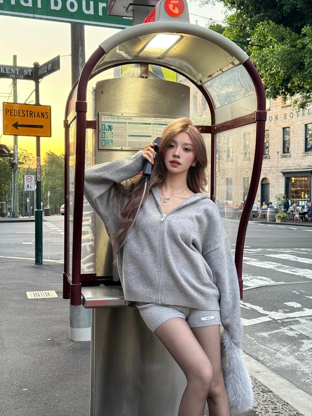 Customer photo review of WARDEN EDGE Oversized Hoodie & Shorts Set - Streetwear-Inspired Design