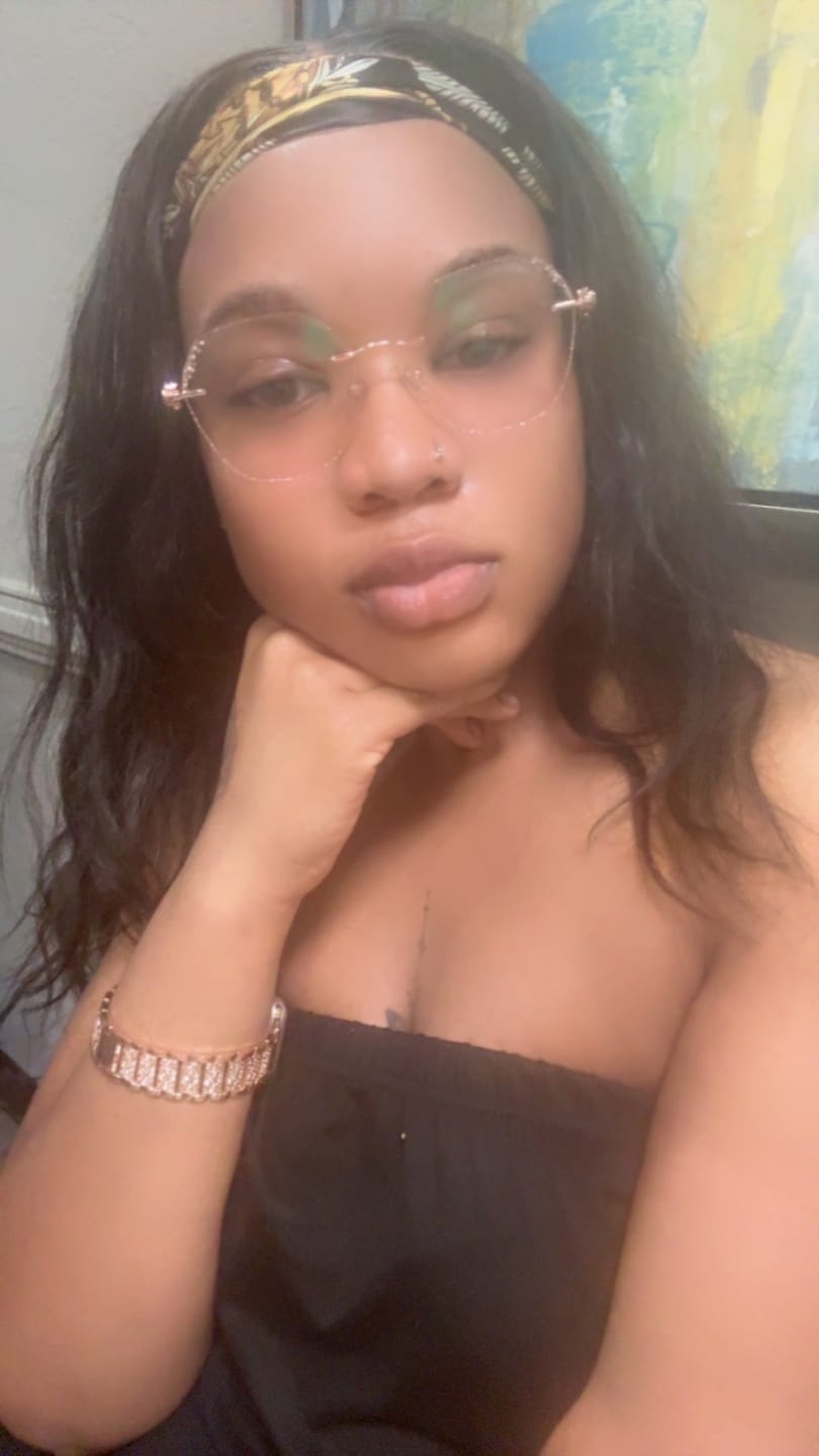 Customer photo review of Glitter Eyeglasses