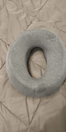 Customer photo review of Massagekissen Ergonomics Lying Down Pillow Memory Foam Breathable Head Support Pillow Snap Body Massage Face Rest Pillow for Beauty Salon