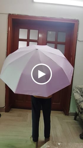 Customer video review of UV Protected Umbrella with Torch - Unbreakable | Windproof | Waterproof