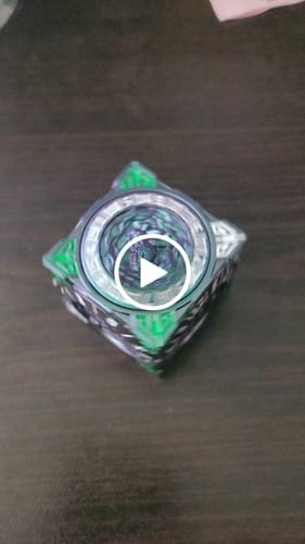 Customer video review of Masters Dice Relic #001 – 7-in-1 Monster Cube Spinner DND Dice