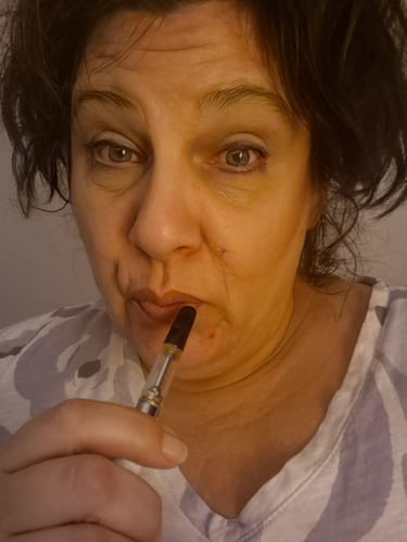 Customer photo review of 1 Gram HHC Full Spectrum Vape Cartridge | Pineapple Express - Sativa