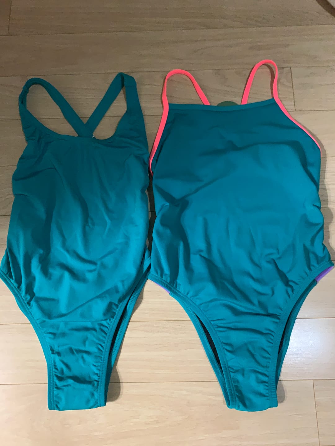 Customer photo review of LEVANTO ONE PIECE - Atlantic