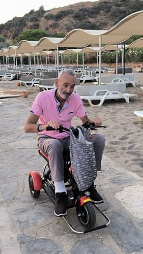 Customer photo review of Batterie Spéciale Transport Aérien pour tricycle S2