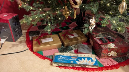 Customer photo review of Gold Gift Wrap