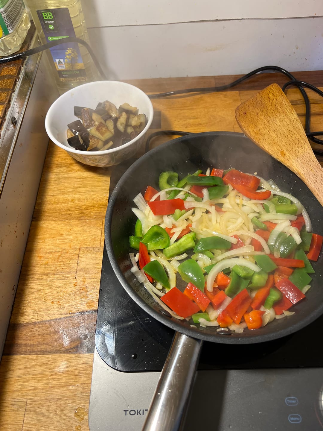Customer photo review of TOKIT Smart Induction Cooker Pro