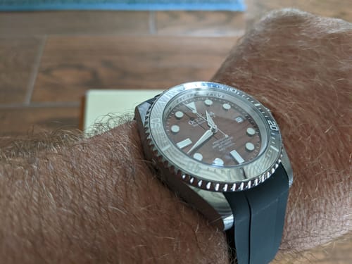 Customer photo review of Oceaneva Mens Deep Marine Explorer II Coffee Brown Damascus Steel Dial Watch Rubber