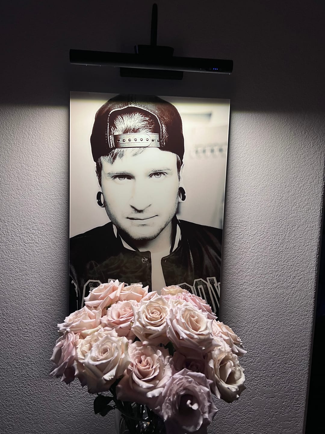 Customer photo review of Quicksand Roses