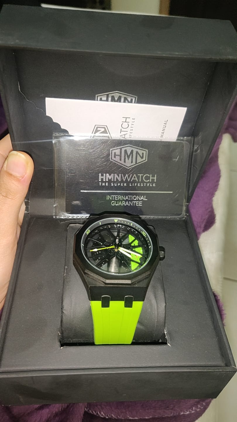 Customer photo review of HMN Senna 720S
