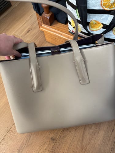 Customer photo review of Linnea Tote Black
