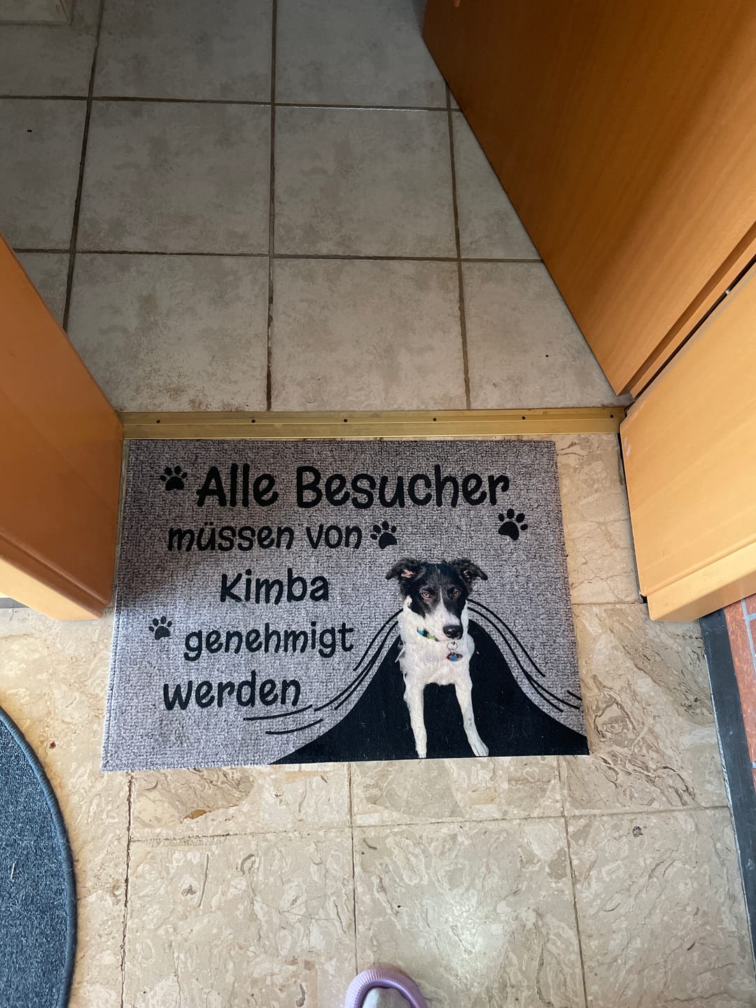 Customer photo review of Besuch genehmigt - Individuelle Fußmatte