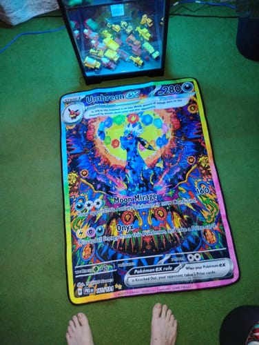 Darryl V. review of Umbreon EX Pokémon Card Rug image 1 out of 1