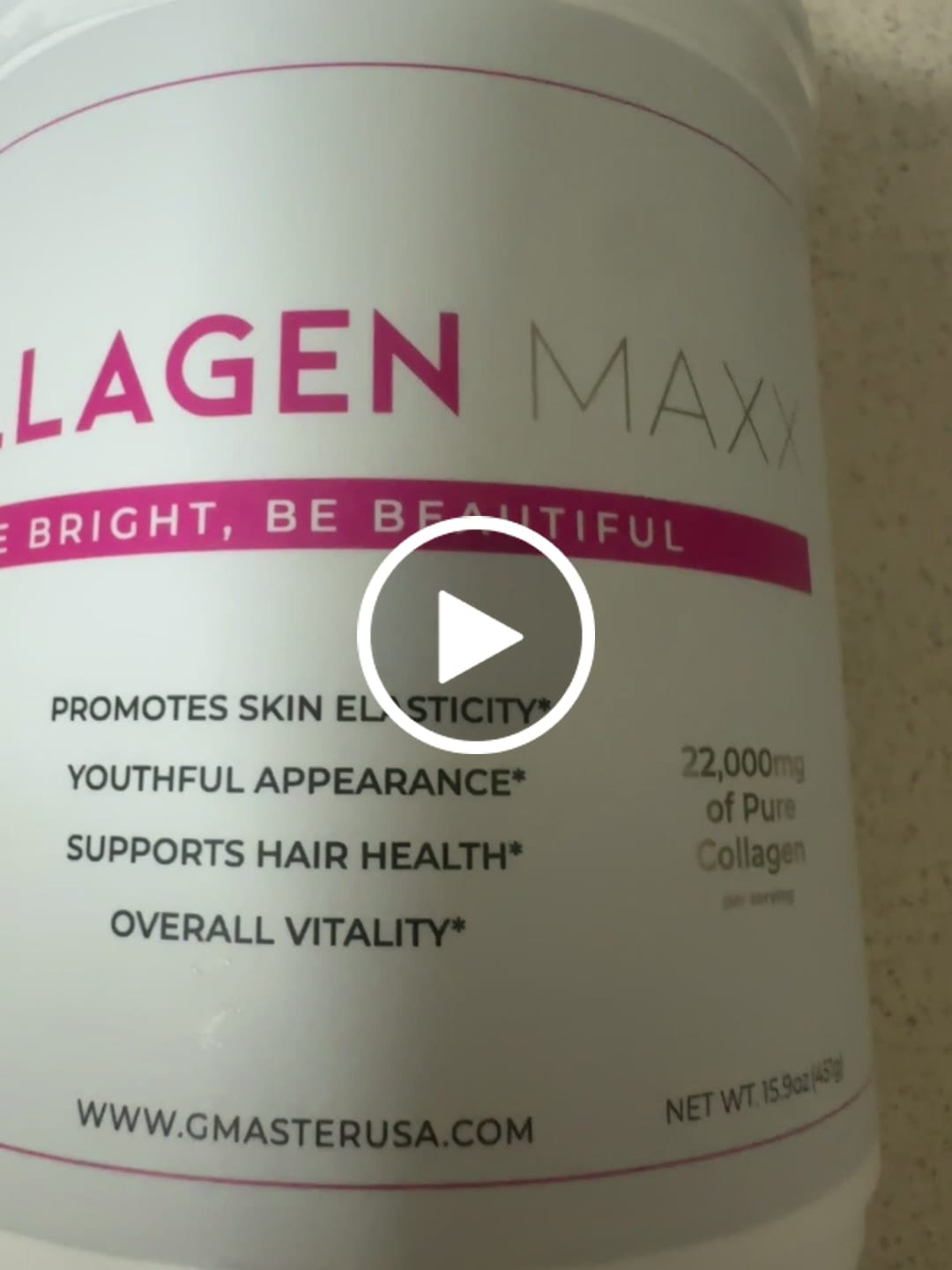 Customer video review of COLLAGEN MAXX