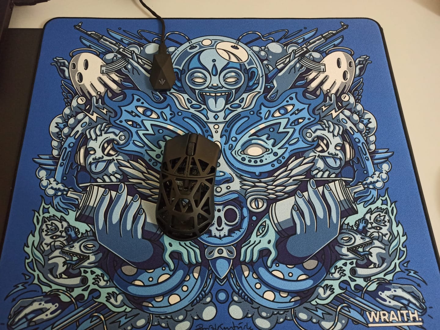 Customer photo review of WLMouse Beast X Max Magnezyum Wireless Mouse