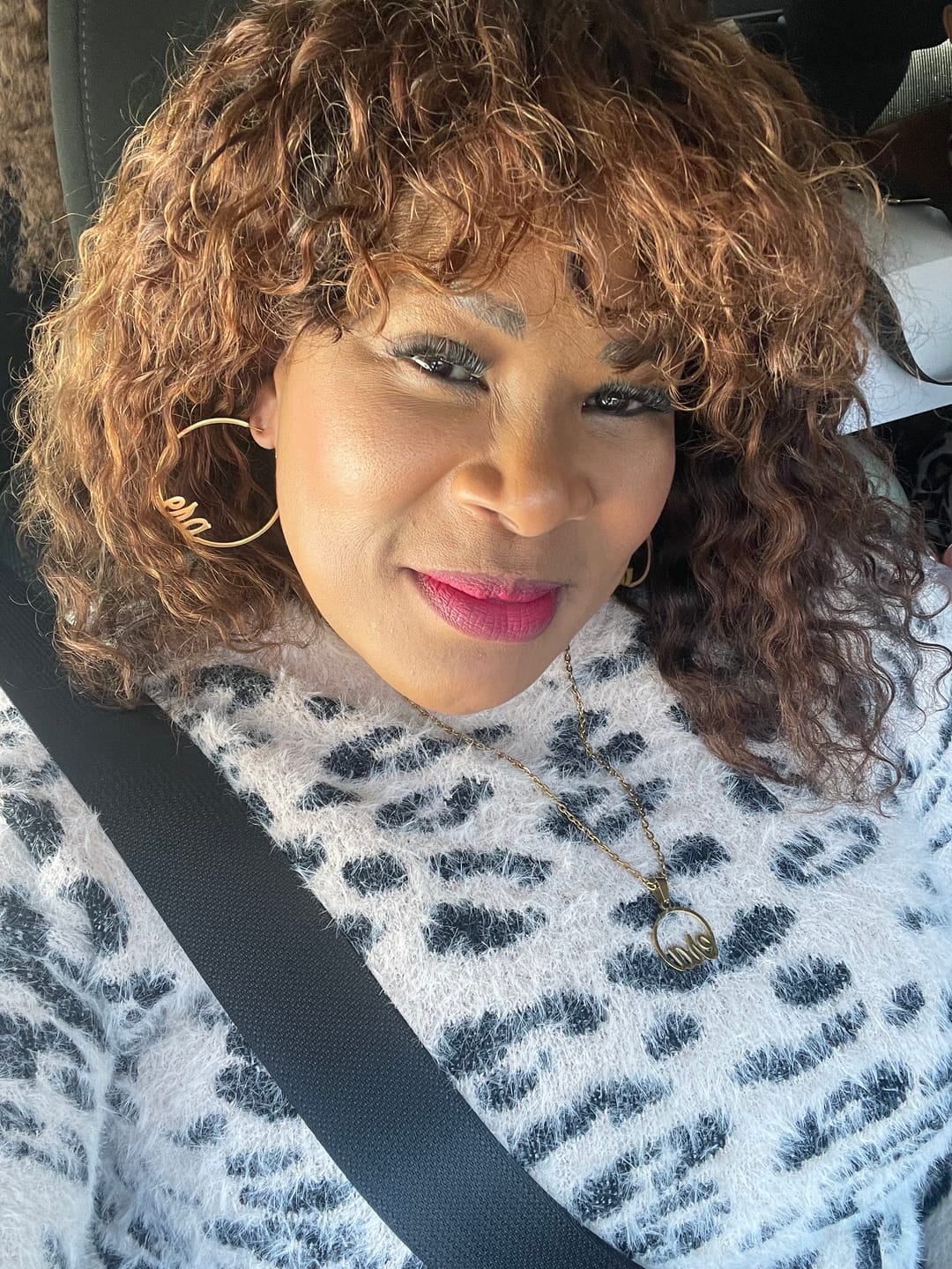 Customer photo review of Era Luxe Gold Choker