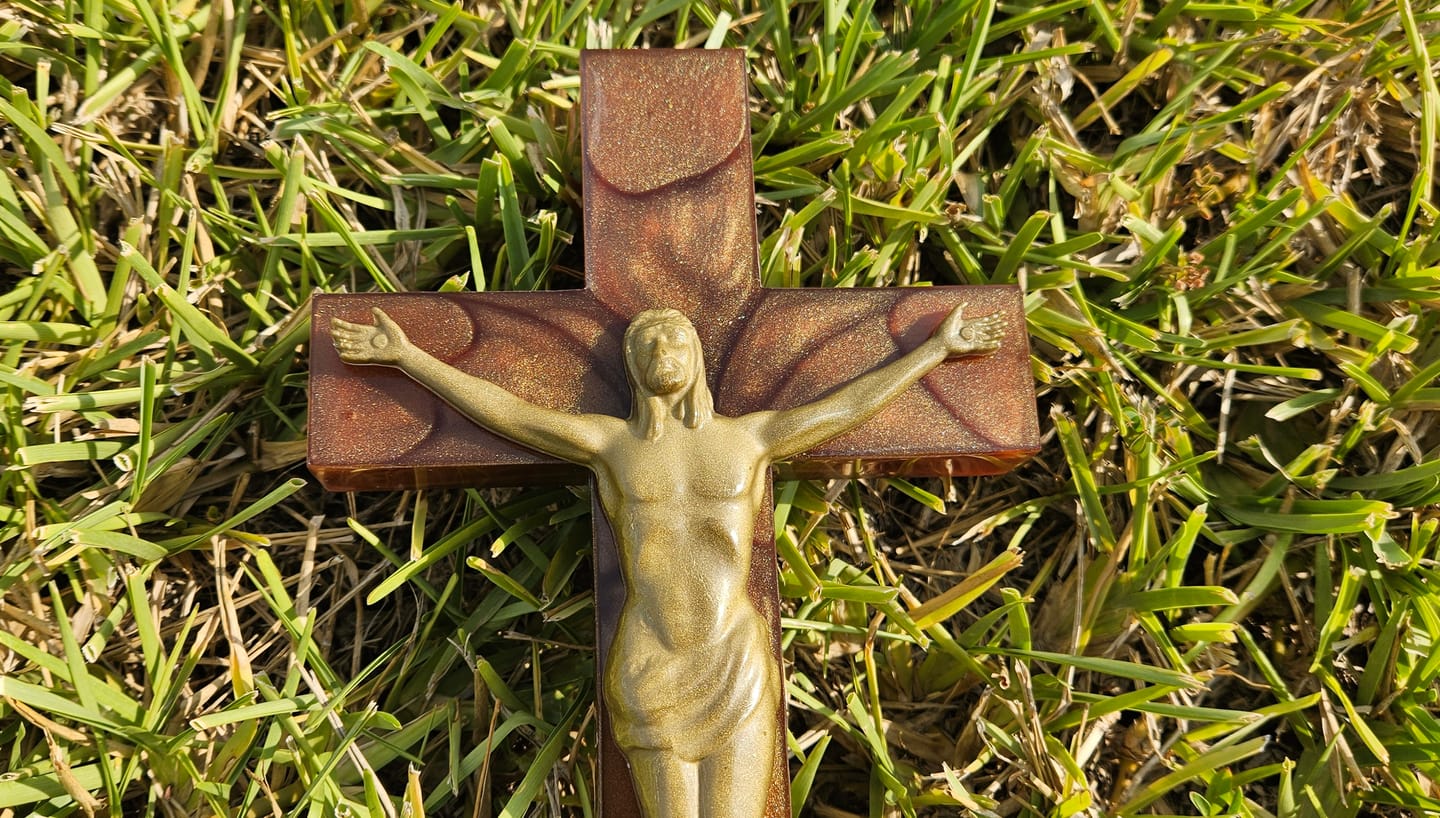 Customer photo review of 6.7x5.6x0.6" Jesus Corpus Silicone Mold