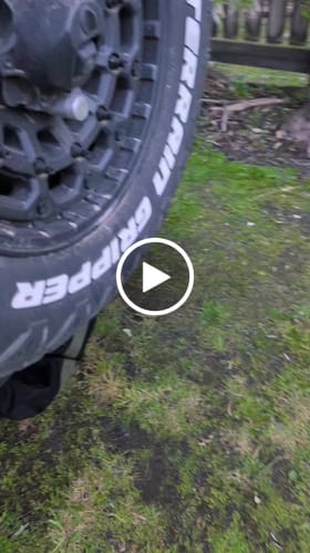 Customer video review of The Standard Squeeze (Original)