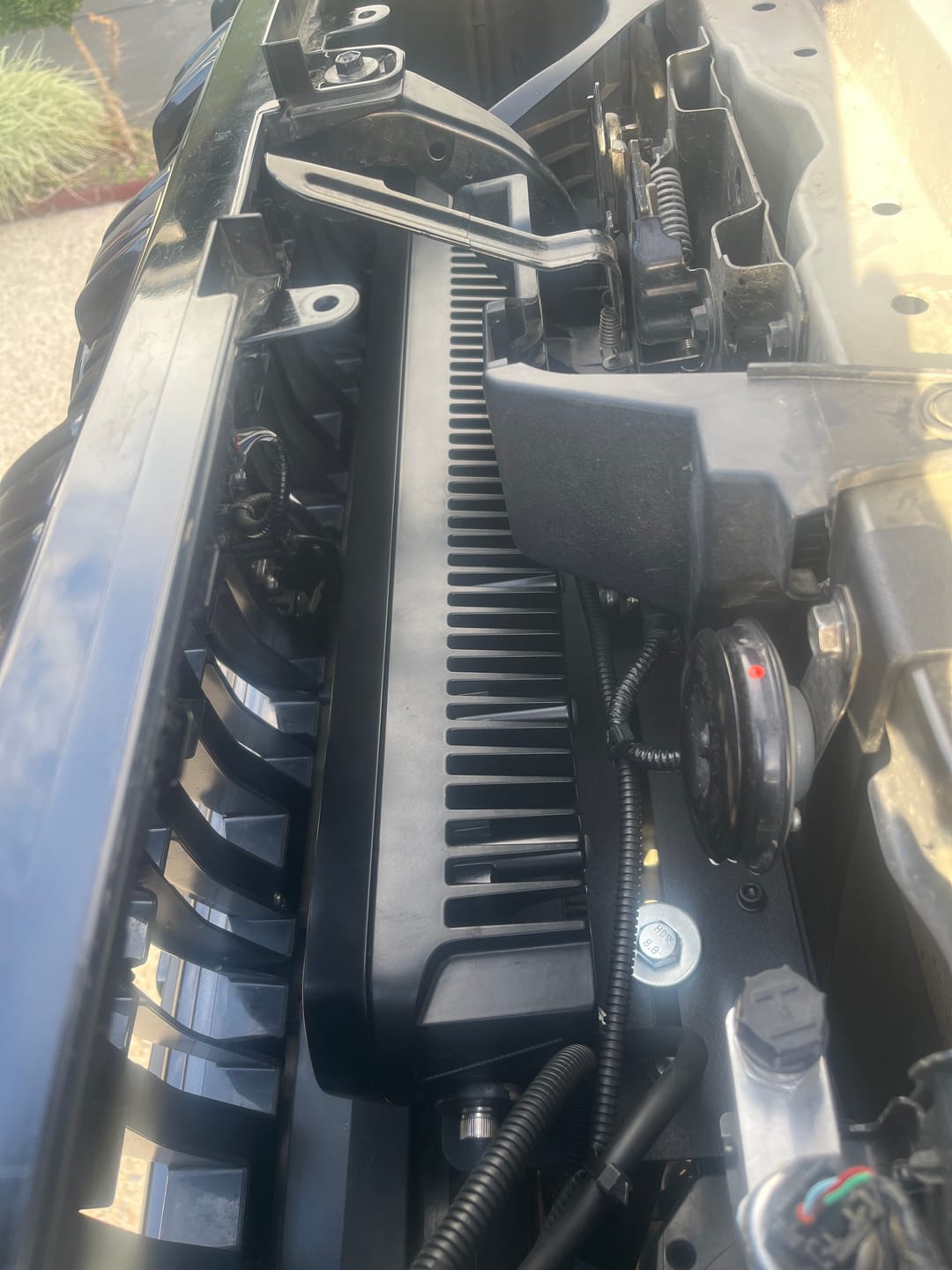 Customer photo review of Spotlight/Lightbar Mount - Prado LC250 Series - Behind Grille