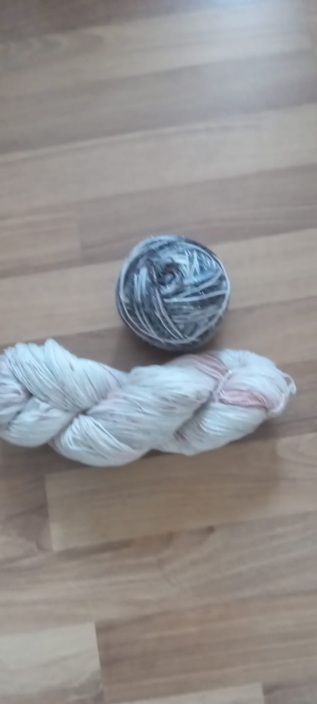Customer photo review of Sock Premium Fingering 2 Ply