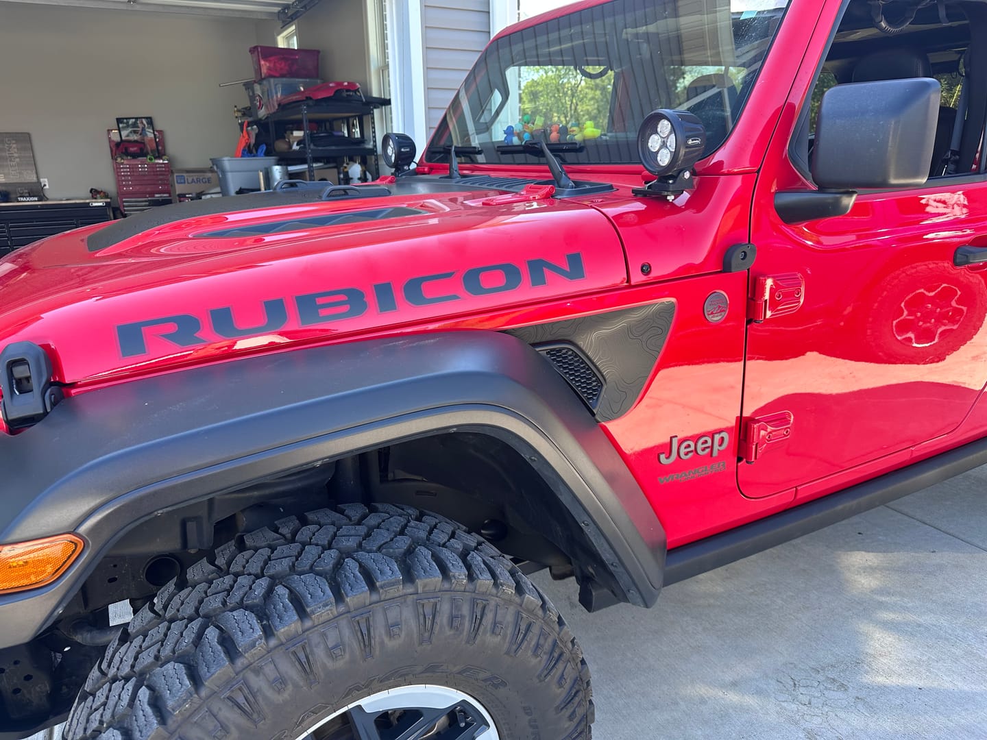 Customer photo review of Premium Fender Vent Decal Set | Black Topo - fits Wrangler JL & Gladiator JT