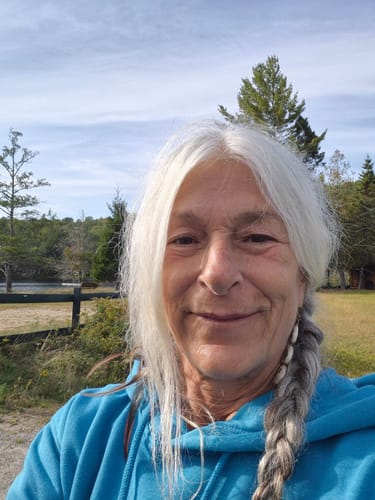 Customer photo review of 100 Mini-Affirmations for Manifesting Anything