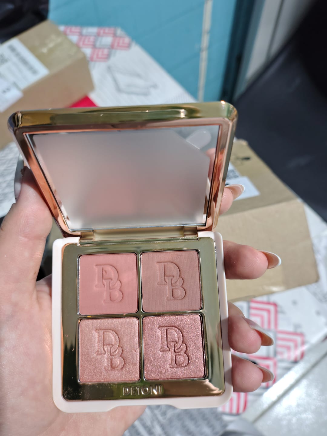 Customer photo review of EASY EYE PALLETE | CLASSIC ROSE - QUARTETO DE SOMBRAS