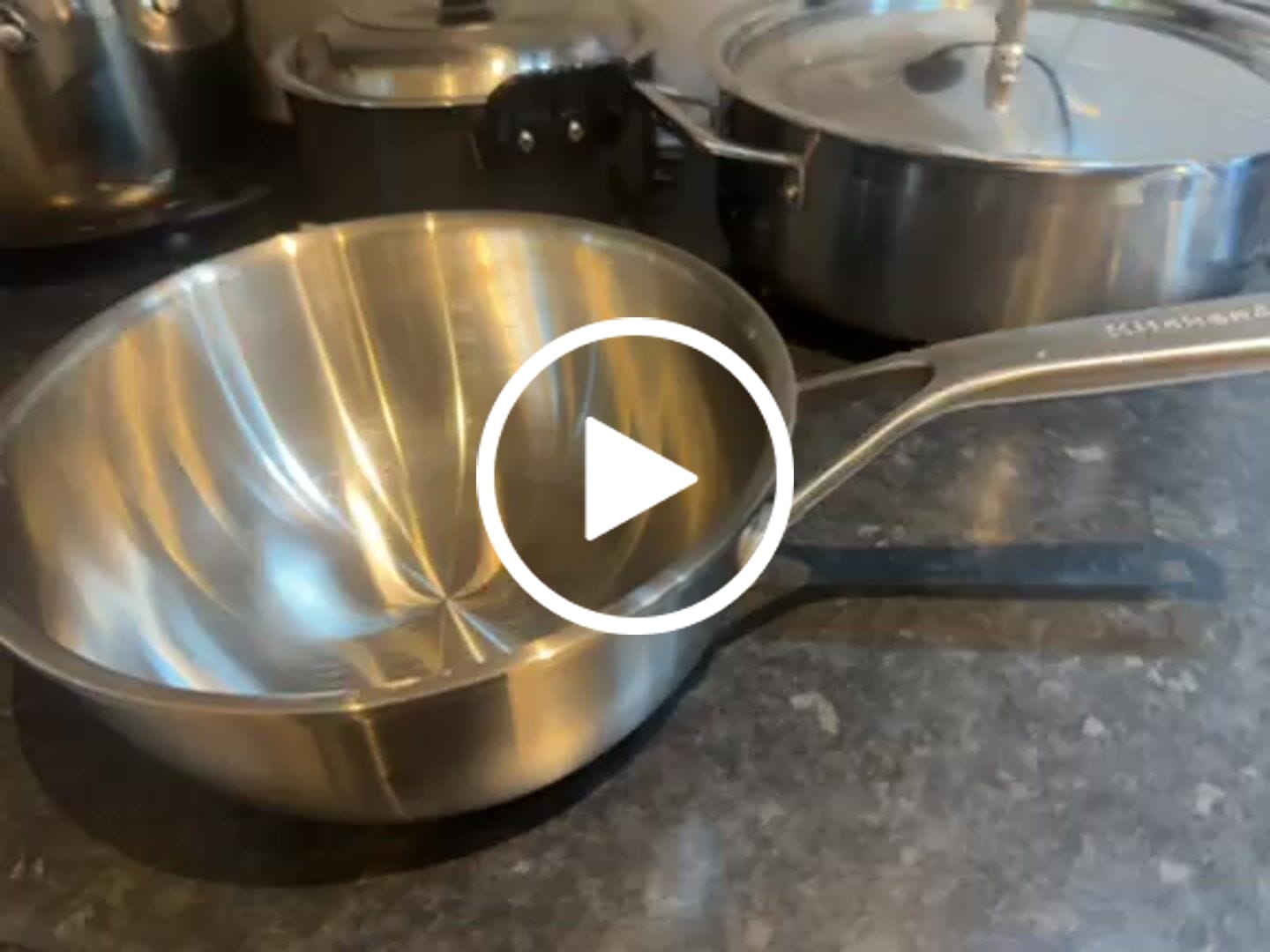 Customer video review of KitchenAid Steelpan - Multi-Ply RVS - ø 22 cm / 3.1 liter
