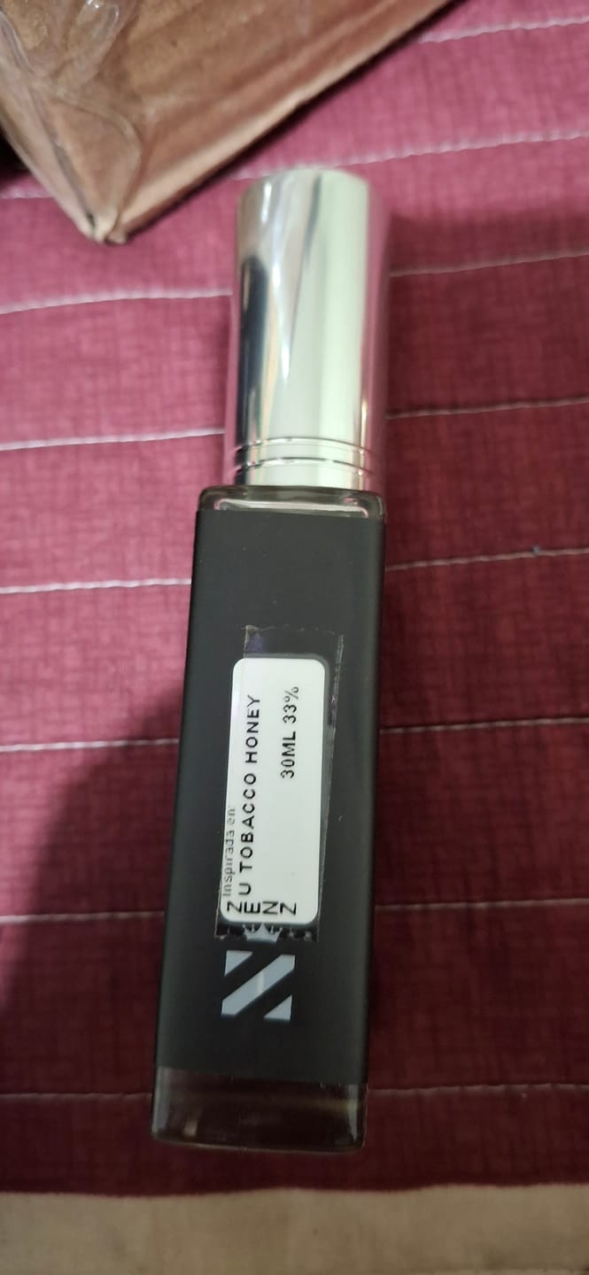 Customer photo review of Perfume Tendencia U TOBACCO HONEY NUEVO ENERO 2024 zenz