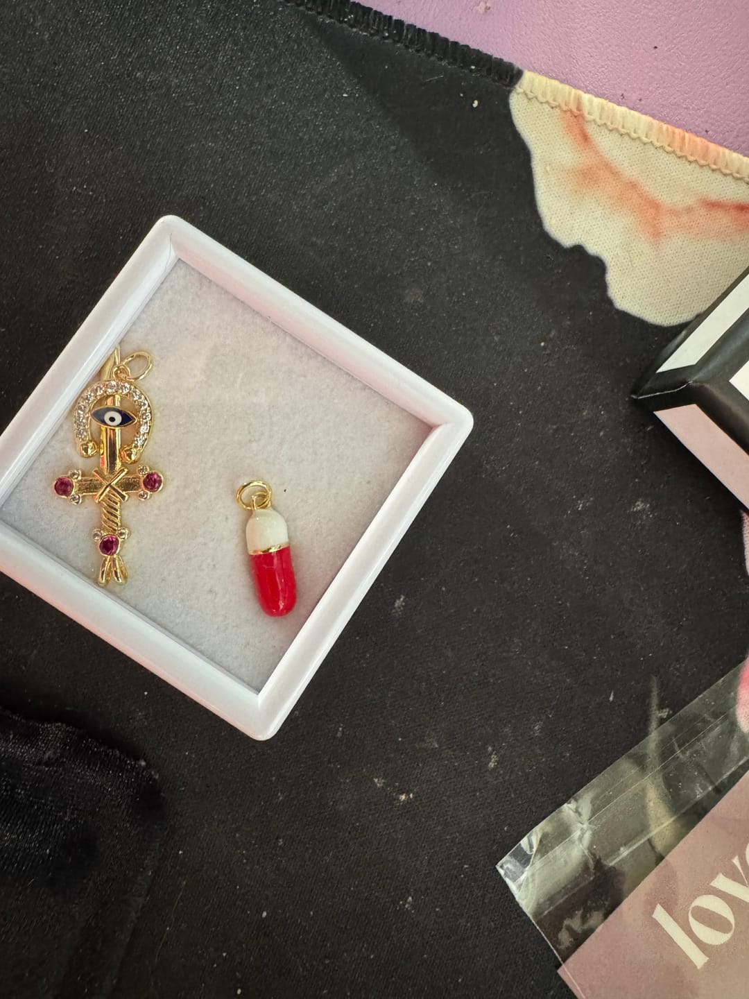 Customer photo review of Pick Your Charm TT LIVE (ONE CHARM)