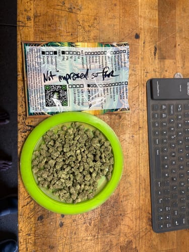 Customer photo review of Jet Fuel OG - Greenhouse THCA Smalls