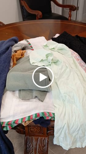 Customer video review of J. Crew Women's Secondhand Wholesale Clothing