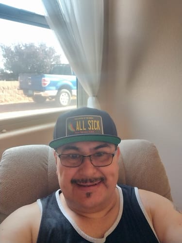 Customer photo review of New Mexico Chiles Plate Hat