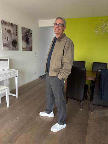 Customer photo review of ELEVATESHOES WHITE CASUAL