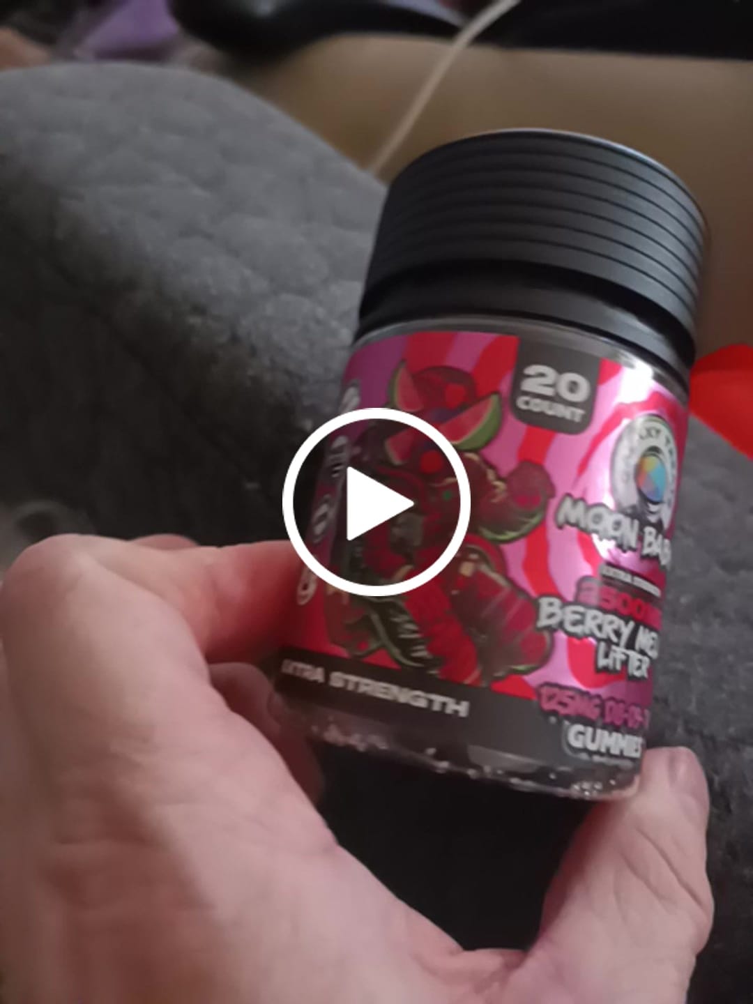 Customer video review of Berry Melon Lifter D8 D9 THCP Extra Strength Gummies