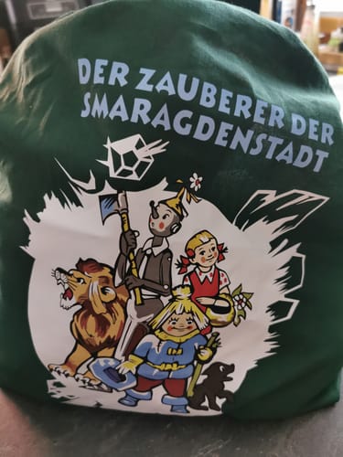 Customer photo review of BAUMWOLLTASCHE • WOLKOW - DER ZAUBERER DER SMARAGDENSTADT