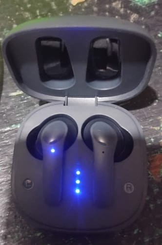 Customer photo review of Audífonos inalámbricos TWS | STF Neo ANC | 3hrs uso negro