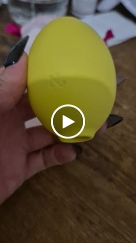 Customer video review of Lem Clitoral Massager